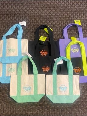 New Trader Joe’s Mini Canvas Tote Bags Lot of 8 - 4 pastel & 4 Halloween totes